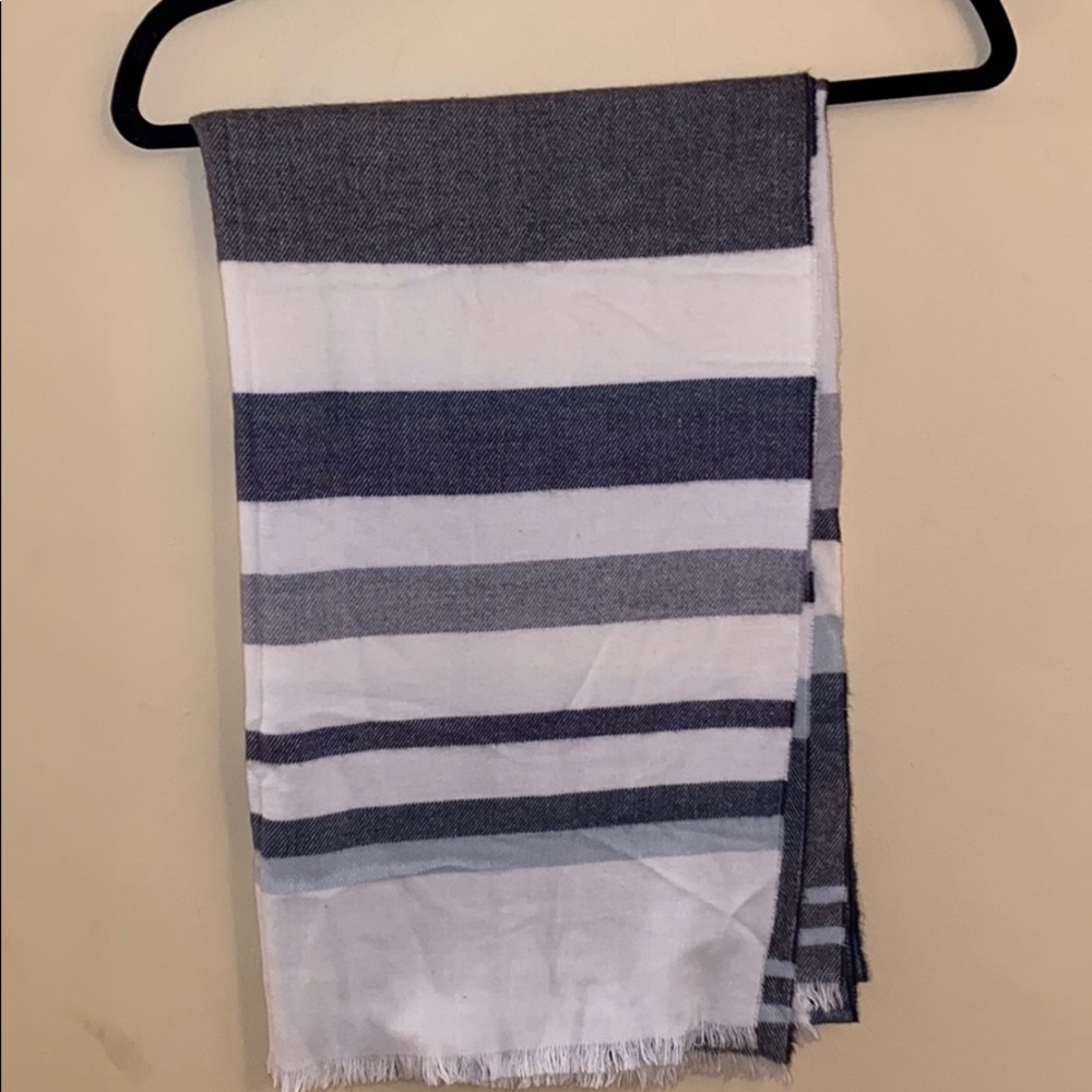 Gap multi colored scarf - never worn